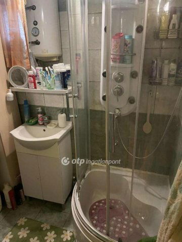 Eladó családi ház, Alsónémediben 59 M Ft, 2+1 szobás