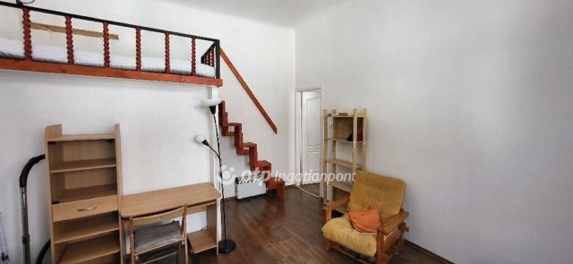 Eladó téglalakás, Budapesten, VI. kerületben 87 M Ft, 2+1 szobás