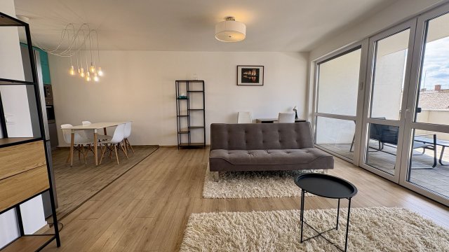 Kiadó téglalakás, albérlet, Debrecenben 430 E Ft / hó, 3 szobás