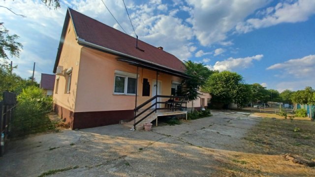 Eladó családi ház, Hernádon 55 M Ft, 4 szobás