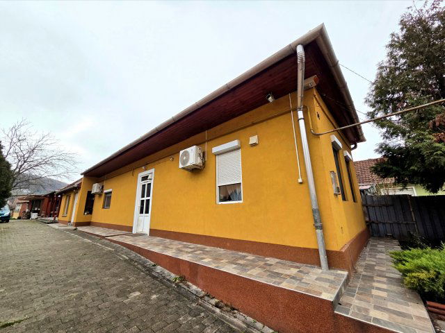 Eladó családi ház, Miskolcon 45.9 M Ft, 2 szobás