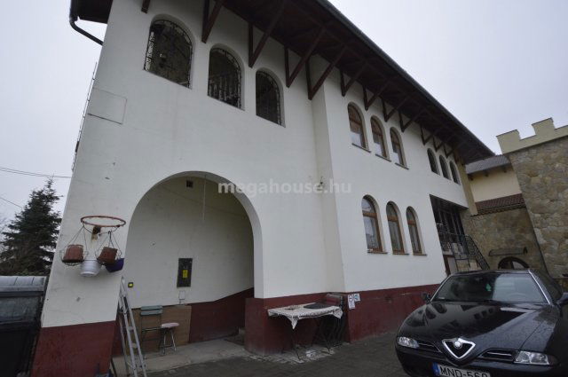 Eladó családi ház, Törökbálinton 680 M Ft