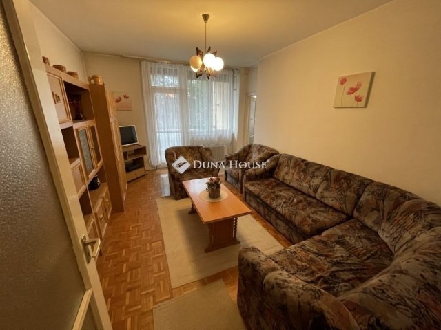 Eladó téglalakás, Budapesten, IV. kerületben 62.9 M Ft, 2 szobás