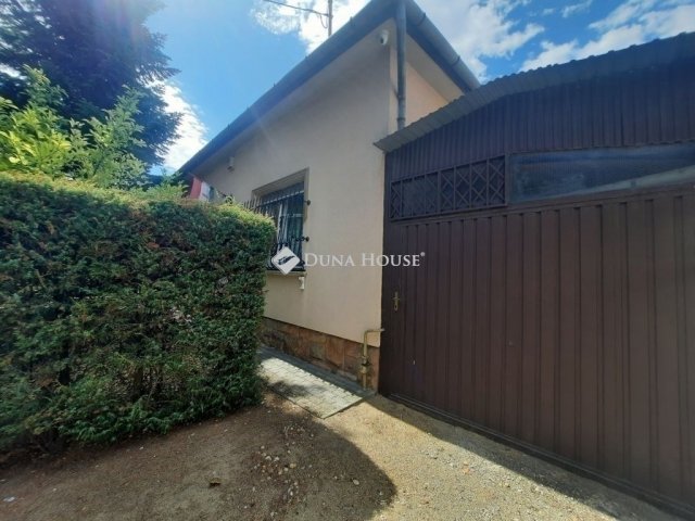 Eladó családi ház, Budapesten, XVIII. kerületben 134.9 M Ft