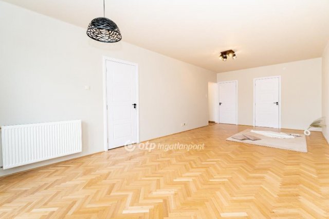 Eladó téglalakás, Budapesten, XVIII. kerületben 99.8 M Ft