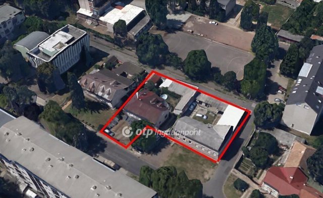 Eladó családi ház, Nyíregyházán 179 M Ft, 16 szobás