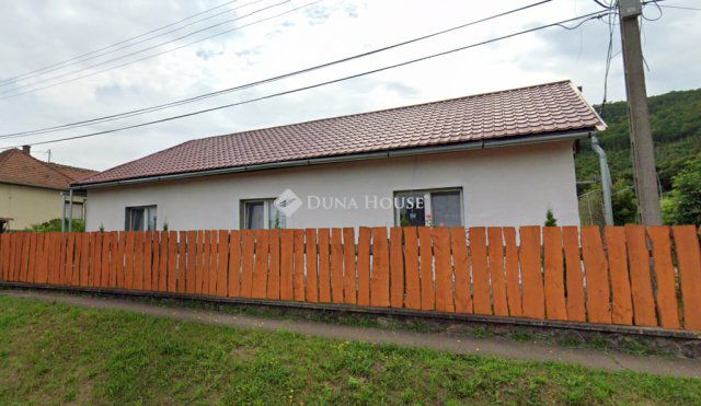 Eladó családi ház, Mónosbélen 39.9 M Ft, 3 szobás