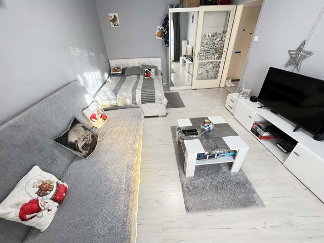 Eladó panellakás, Pécsett, Varsány utcában 39.9 M Ft, 2 szobás