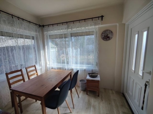 Eladó családi ház, Nagykátán 33 M Ft, 2 szobás