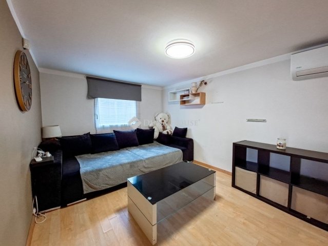 Eladó családi ház, Monoron 32.9 M Ft, 1 szobás