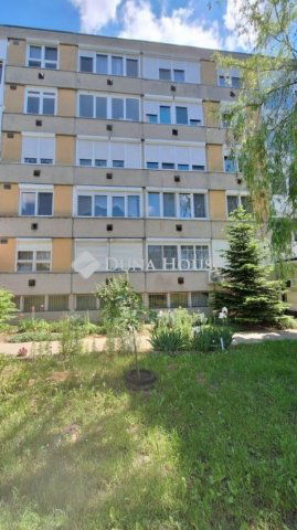 Eladó téglalakás, Székesfehérvárott 45.5 M Ft, 2 szobás