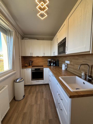 Eladó panellakás, Szegeden, Csorba utcában 49.9 M Ft, 1+1 szobás