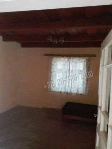 Eladó családi ház, Tiszalúcon 4 M Ft, 1 szobás