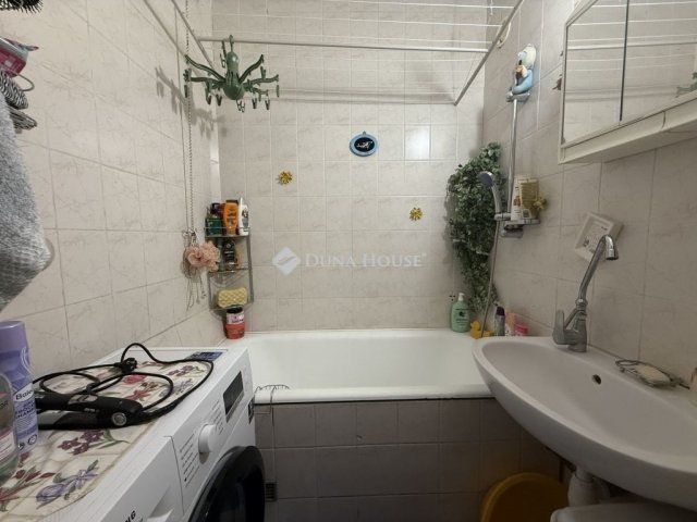 Eladó panellakás, Budapesten, XIX. kerületben 64.5 M Ft