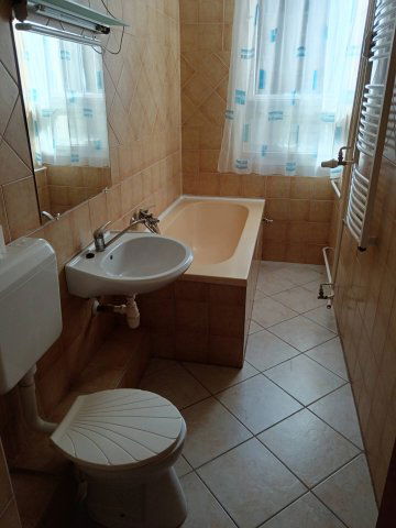 Eladó téglalakás, Tatabányán 34.99 M Ft, 1+1 szobás