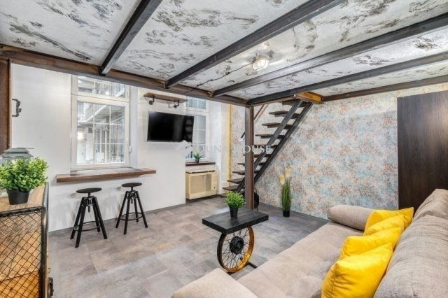 Eladó téglalakás, Budapesten, III. kerületben 46.9 M Ft