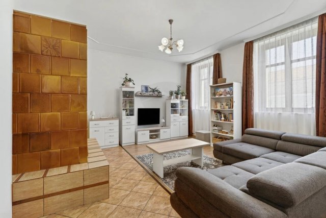 Eladó téglalakás, Tatán 68 M Ft, 3 szobás