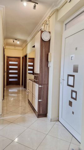 Eladó téglalakás, Nyíregyházán 67.9 M Ft, 3 szobás