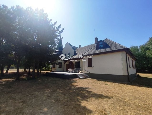 Eladó családi ház, Fülöpházán 229 M Ft, 7 szobás