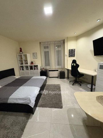 Eladó téglalakás, Budapesten, IX. kerületben 66.5 M Ft, 1 szobás