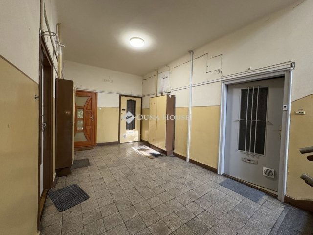 Eladó téglalakás, Budapesten, XXI. kerületben 62.9 M Ft