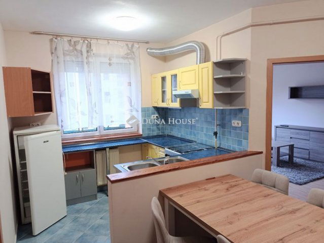 Kiadó téglalakás, albérlet, Zalaegerszegen, Bíró Márton utcában