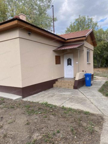 Eladó családi ház, Kunbaracson 33.9 M Ft, 2 szobás