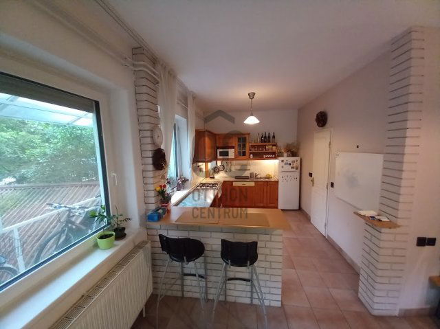 Eladó családi ház, Isaszegen 119 M Ft, 5 szobás