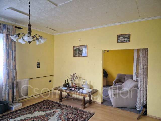 Eladó családi ház, Kapuváron 57 M Ft, 2 szobás