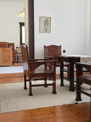 Eladó családi ház, Tabdin 95 M Ft, 45 szobás