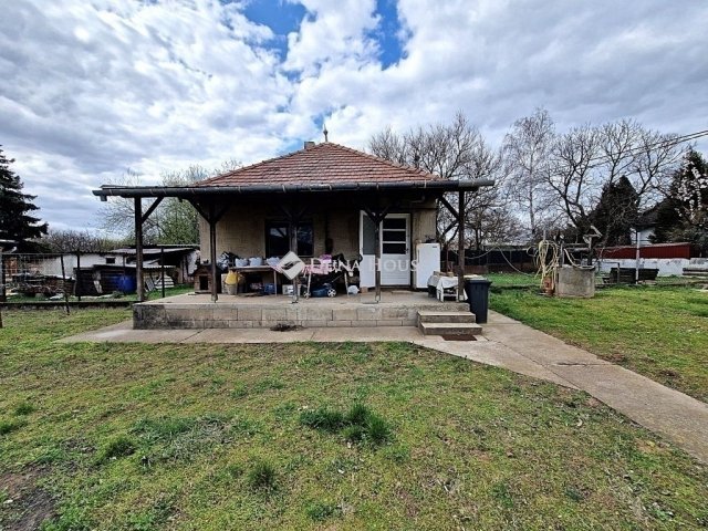 Eladó családi ház, Maglódon 51.5 M Ft, 2 szobás