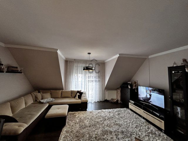 Eladó téglalakás, Debrecenben 99.9 M Ft, 4 szobás