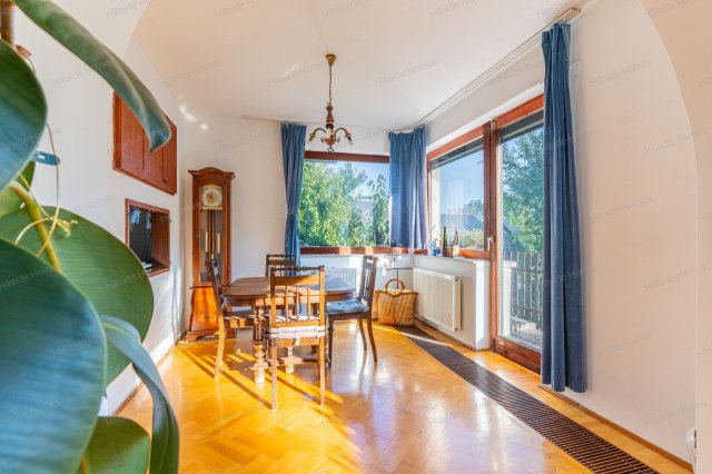 Eladó téglalakás, Budapesten, XII. kerületben 155 M Ft, 5 szobás