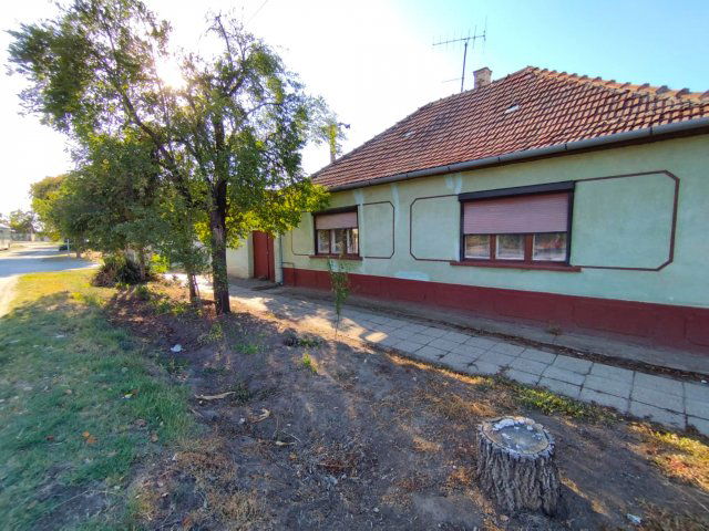 Eladó családi ház, Jánoshalmán 7.5 M Ft, 3 szobás