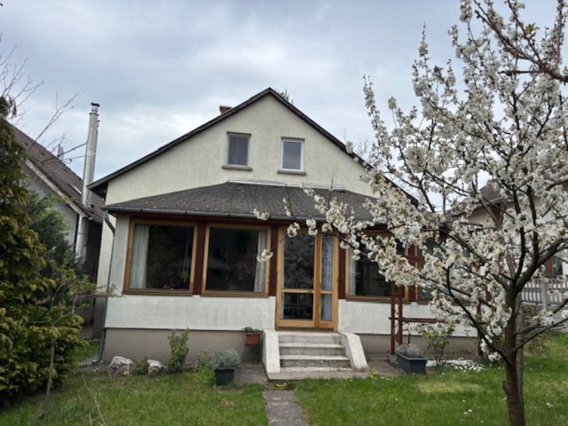 Eladó családi ház, Pilisvörösváron 104.9 M Ft, 4+2 szobás