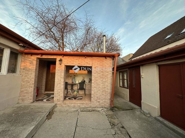 Eladó családi ház, Kecskeméten 43 M Ft, 3 szobás