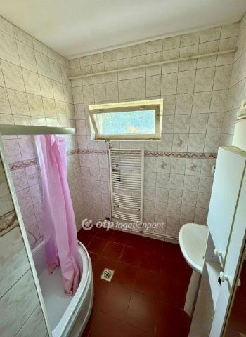 Eladó családi ház, Miskolcon 69.9 M Ft, 4+2 szobás