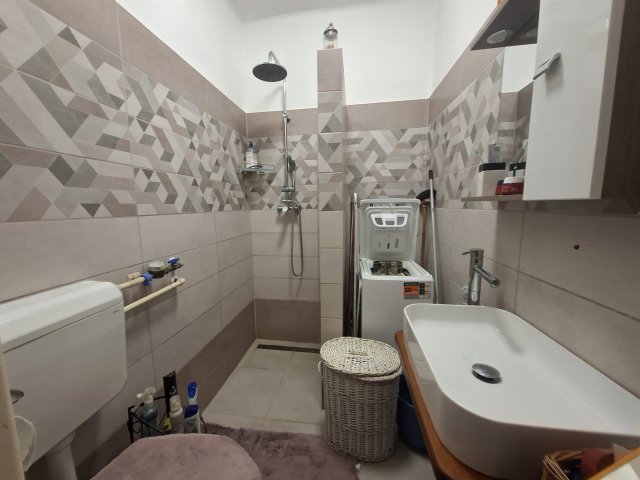 Eladó téglalakás, Debrecenben, Salétrom utcában 51.5 M Ft