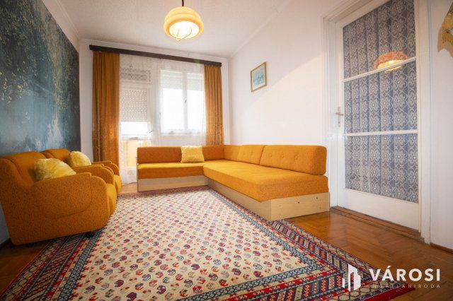 Eladó családi ház, Gyulán 56.5 M Ft, 5 szobás