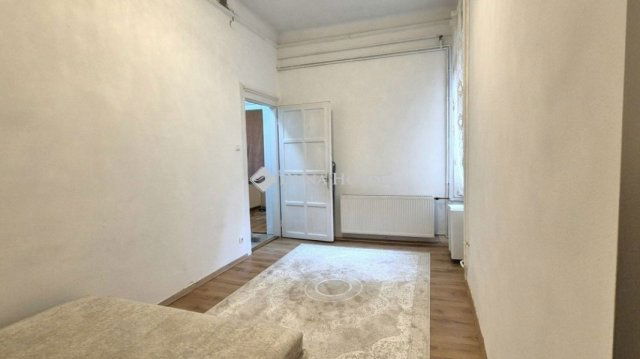 Eladó téglalakás, Budapesten, VIII. kerületben 67 M Ft, 2 szobás