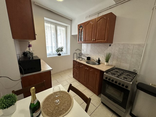 Eladó téglalakás, Budapesten, IX. kerületben 82.5 M Ft, 2 szobás
