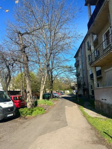 Eladó téglalakás, Győrött 59 M Ft, 2+1 szobás