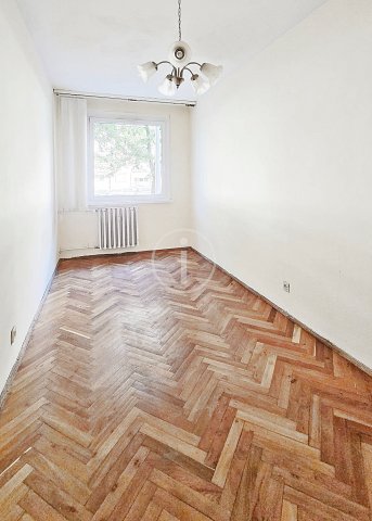 Eladó panellakás, XV. kerületben, Erdőkerülő utcában