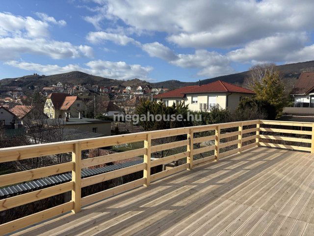 Kiadó téglalakás, albérlet, Budaörsön 500 E Ft / hó, 3 szobás