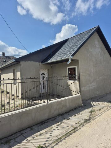 Eladó családi ház, Kiskunlacházán 35.99 M Ft, 3 szobás