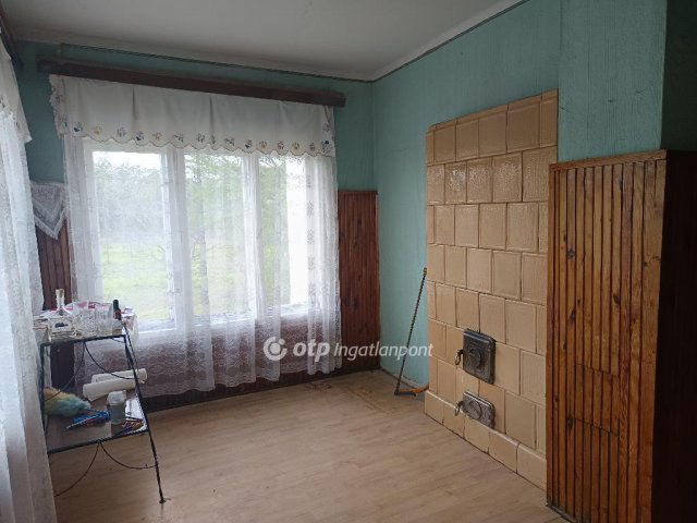 Eladó családi ház, Tökölön 48 M Ft, 2 szobás