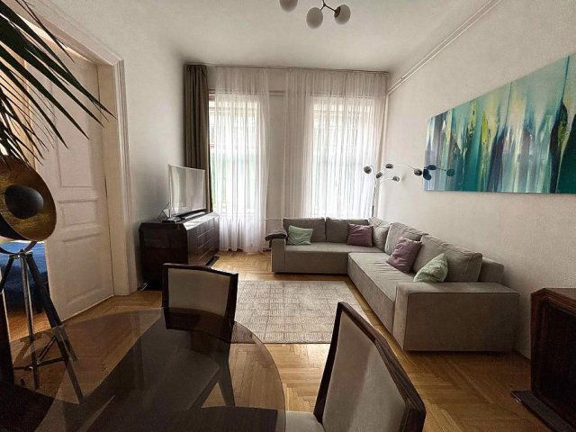 Eladó téglalakás, Budapesten, VI. kerületben, Ó utcában