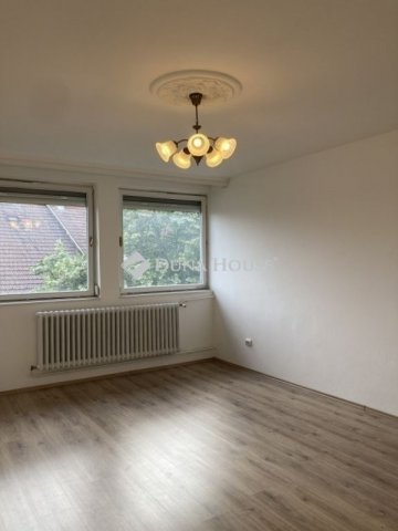 Eladó téglalakás, Kecskeméten 72 M Ft, 4 szobás