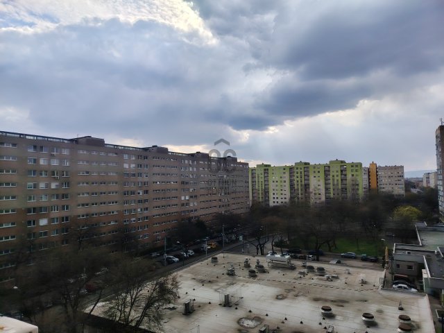 Eladó panellakás, Budapesten, XIV. kerületben 64 M Ft, 2 szobás