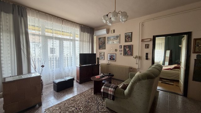 Eladó családi ház, Sükösdön 43.5 M Ft, 5 szobás